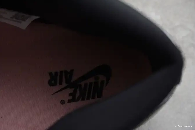 555088-108 Stage High Air OG Jordan Haze 1 0528